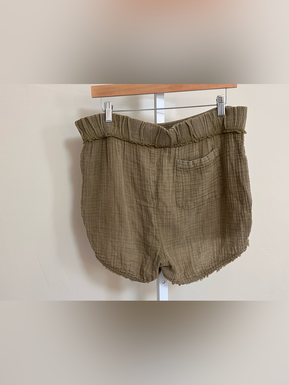 Daily Practice Anthropologie Gauze Pull-On Shorts Size M Boho Coastal